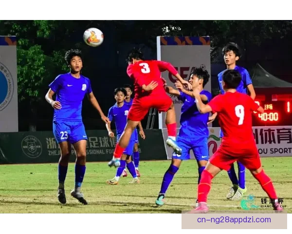 李昊寄语小球迷助力中国足球